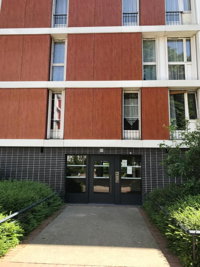 Jardins De La Noue Apartment Villeneuve-la-Garenne Luaran gambar